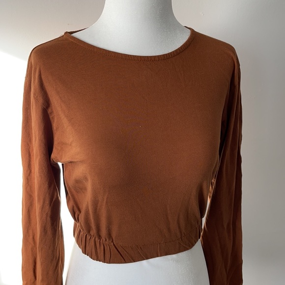 Beige Crop Top Small (Accord) - Picture 2 of 5